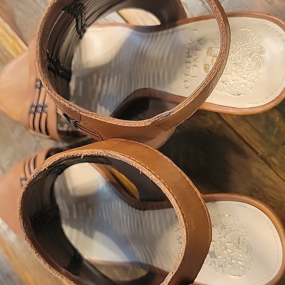Vince Camuto size 8 Brown Wedge Sandals - Picture 6 of 8